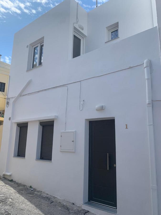 Smyrnis Apartments Ermoupoli Exterior foto